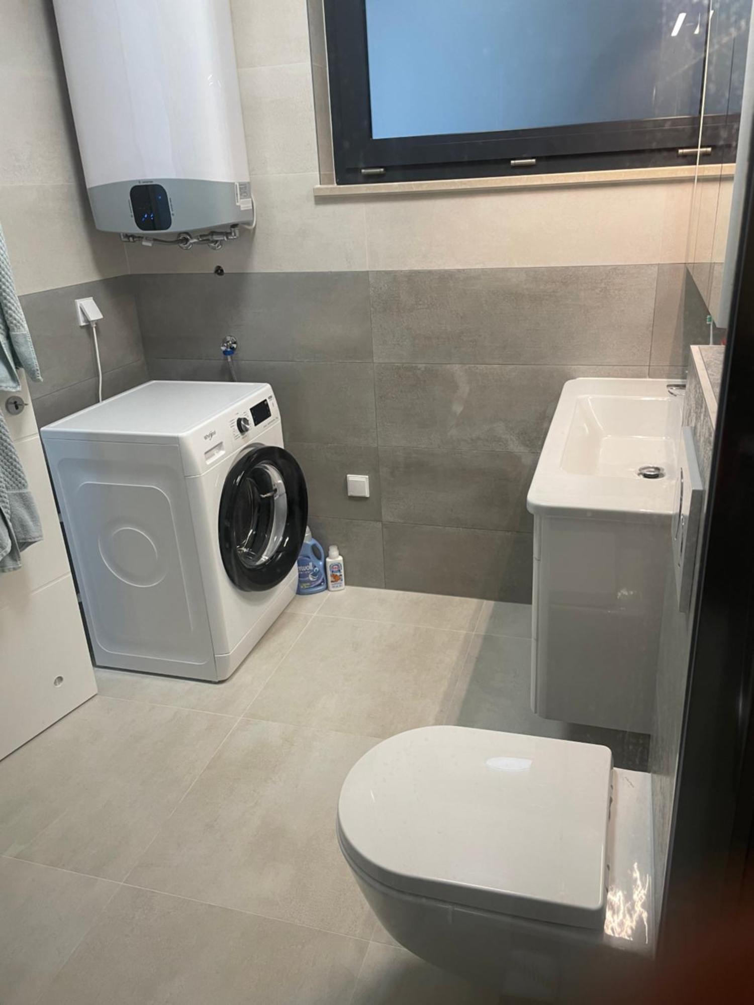 Apartman La Dolce Vita Баньоле Екстериор снимка