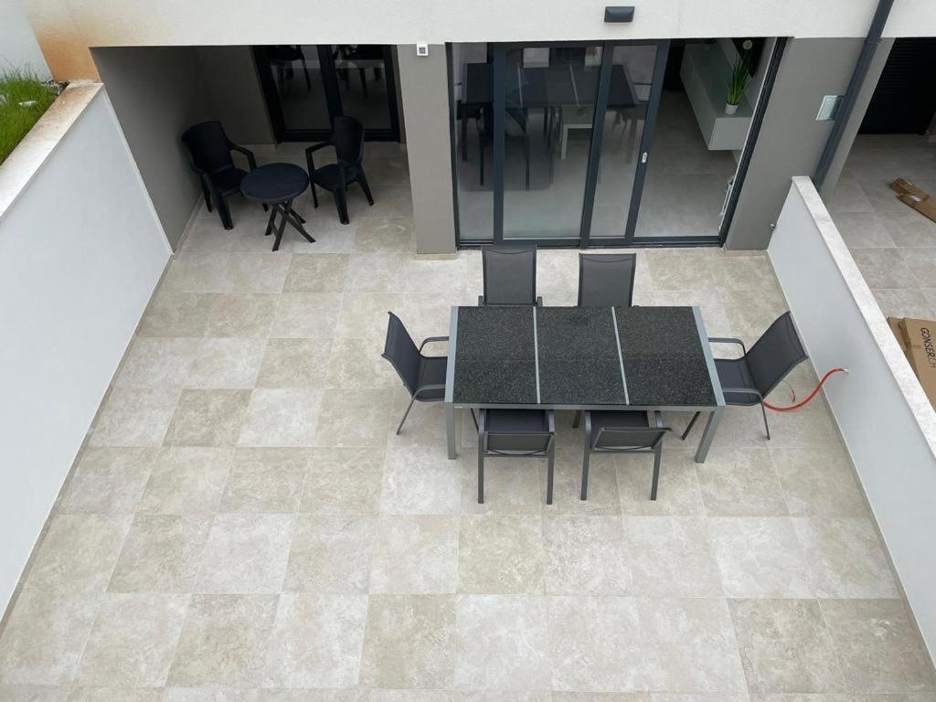Apartman La Dolce Vita Баньоле Екстериор снимка
