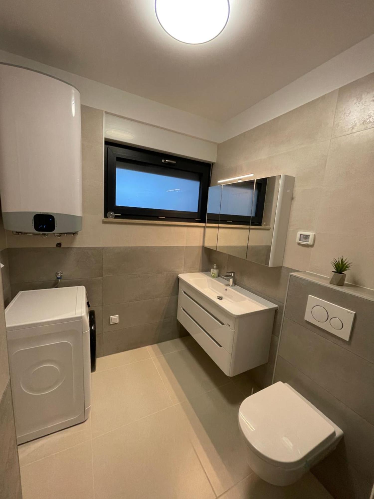 Apartman La Dolce Vita Баньоле Екстериор снимка