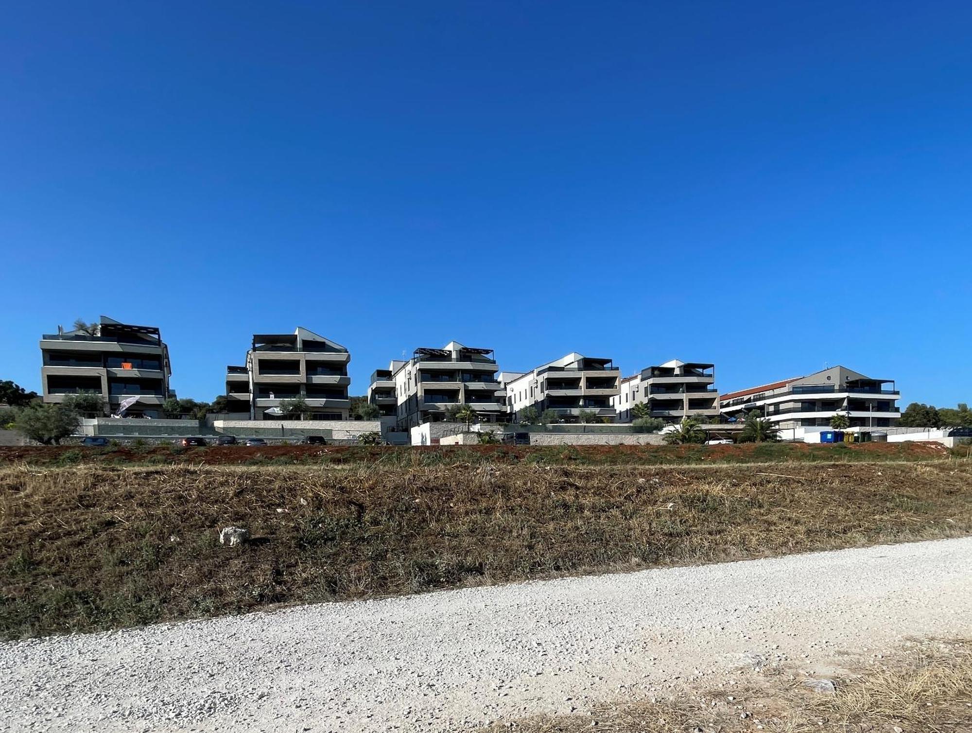 Apartman La Dolce Vita Баньоле Екстериор снимка